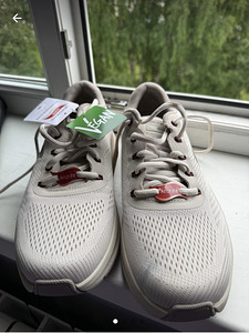 Skechers 44 (2 foto / 5)