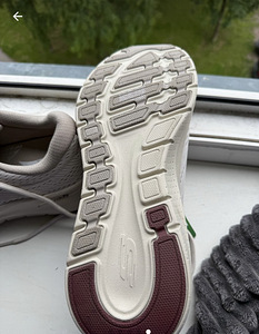 Skechers 44 (5 foto / 5)
