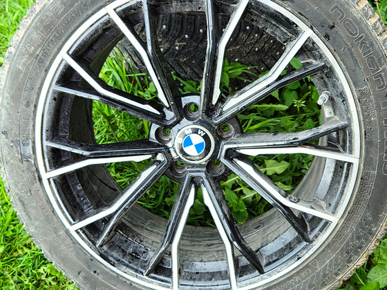 Диски 5x112 + шипованные шины