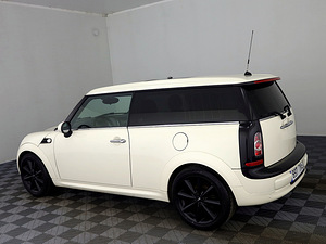 MINI Cooper D Facelift Luxury 1.6 D 82kW (4 фото из 9)