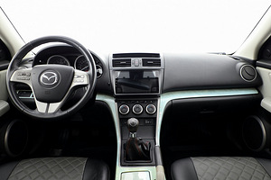 Mazda 6 Elegance 2.0 108kW (5 фото из 7)