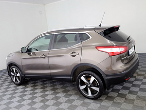 Nissan Qashqai Tekna ATM 1.2 85kW (4 фото из 9)