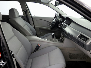 BMW 525 Touring 2.5 D 120kW (6 фото из 7)