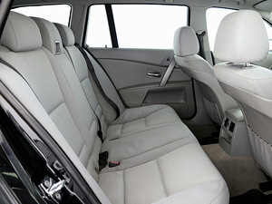 BMW 525 Touring 2.5 D 120kW (7 фото из 7)