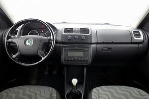 Skoda Roomster Comfortline 1.4 63kW (5 foto / 7)