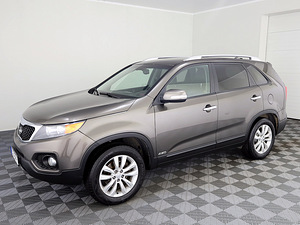 Kia Sorento Luxury 4x4 ATM 2.2 CRDi 145kW (2 фото из 7)
