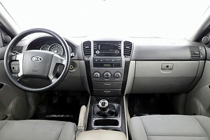 Kia Sorento Comfort Facelift 2.5 CRD 125kW (5 фото из 7)