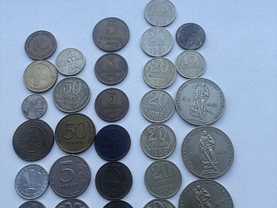 Продам монеты