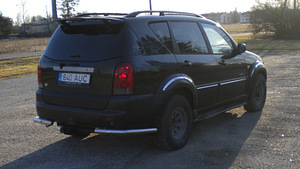 Ssangyong Rexton (3 фото из 7)