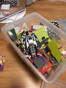 Lego komplekt poisile ja tüdrukule (2 foto / 3)