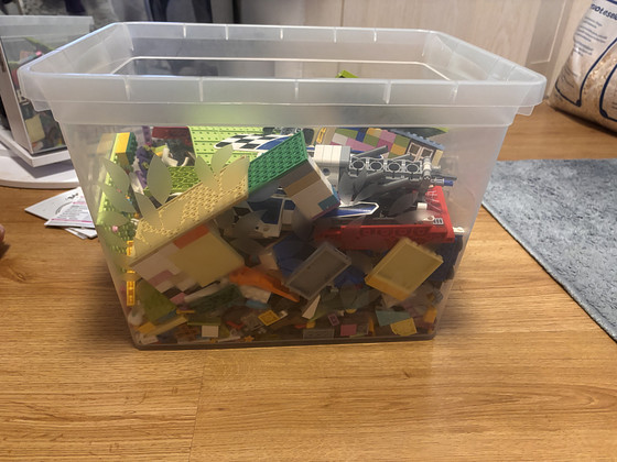 Lego komplekt poisile ja tüdrukule