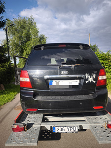 Kia Sorento на запчасти (2 фото из 10)