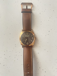 PANERAI (1 фото из 4)