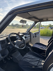 Volkswagen Transporter T4 (7 фото из 12)