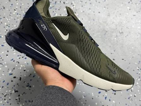 Nike Air Max 270