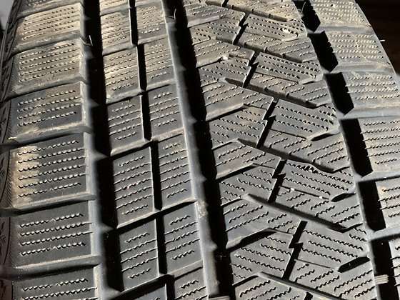 245/40R20 TRIANGLE PL02 99V SNOWLINK