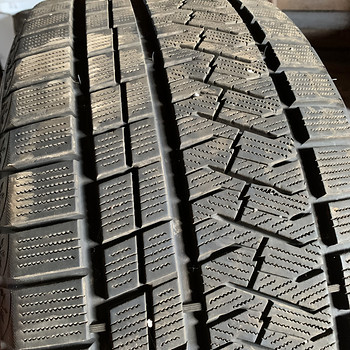 245/40R20 TRIANGLE PL02 99V SNOWLINK