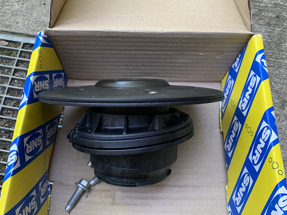 SNR Amortisaatori tugilaager KB652.30