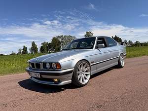 BMW 518i 85 кВт 1994 E34 (4 фото из 9)