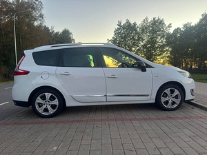 Renault Grand Scenic 3 (3 фото из 9)