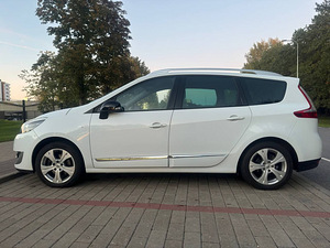 Renault Grand Scenic 3 (4 фото из 9)