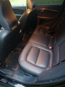 Volvo V70 2,0 17 (6 фото из 11)