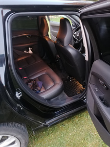 Volvo V70 2,0 17 (10 фото из 11)