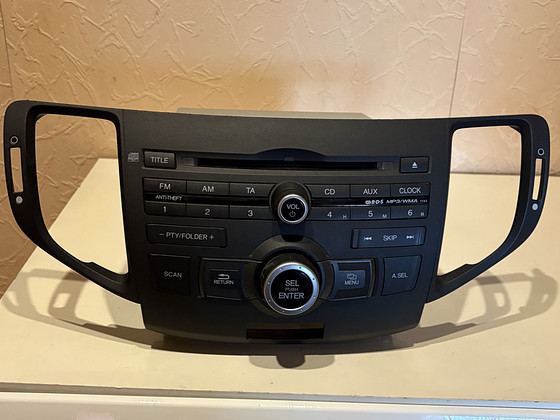 Honda Accord 2010 автомагнитола