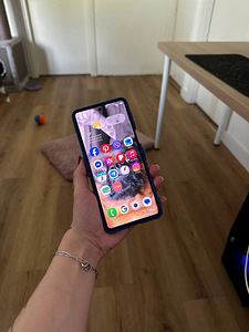 Samsung Galaxy Flip7 512GB (1 foto / 3)