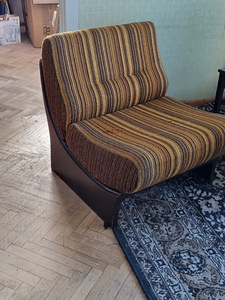 Kolm vintage-disainitugitooli (1 foto / 4)