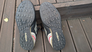 Футбольные бутсы Umbro, размер 41 (6 фото из 6)