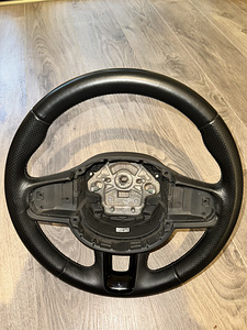 Руль Volvo OEM R-design (1 фото из 3)