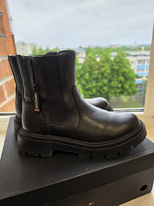 Hilfiger nahast k/s saapad (5 foto / 5)