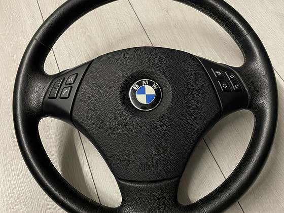 BMW e90 rool