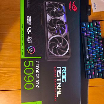 MÜÜN ASUS ROG Astral GeForce RTX 5090 32GB OC Edition GDDR