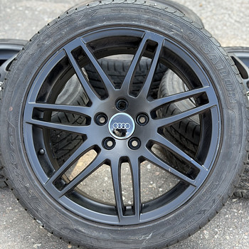 18" Audi originaalveljed 5x112 + suverehvid 235/45/18 (6mm)