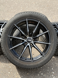 19\" диски ABS 5x112 + шипованные шины Nokian 245/45/19 (7,5 мм) (1 фото из 8)