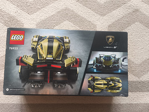 Lego (1 фото из 3)