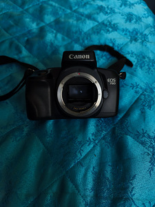 Canon eos 750 (1 фото из 2)