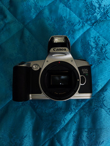 Canon eos 500 (1 foto / 2)