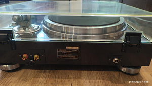 Kenwood KP-1100 проигрыватель виниловых пластинок (8 фото из 9)