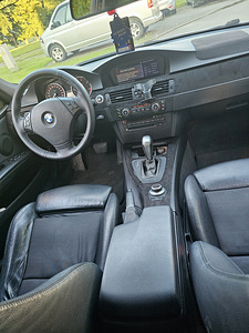 BMW E91 Автомат (6 фото из 8)