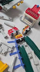 Suur Fisher-Price GeoTrax rongitee komplekt (4 foto / 7)