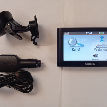 Garmin Nüvi 56LM auto-matkaauto uute kaartidega(LOE)
