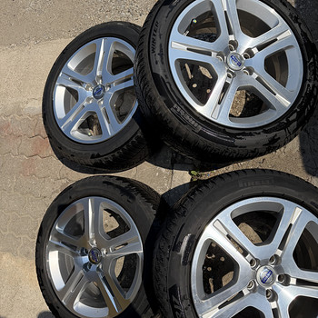 Velgede ja rehvide komplekt VOLVO-le