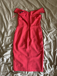 Guess платье (2 фото из 3)
