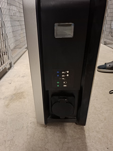 Elektriautolaadija ABL eMH3 dual 22 kW 2x type 2 pesa (1 foto / 3)