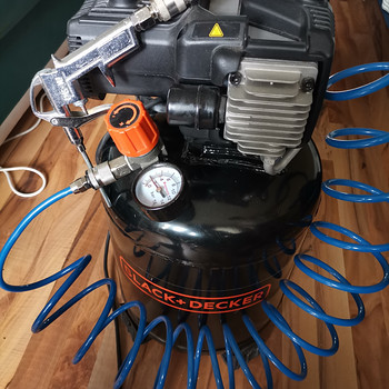 Black+Decker kompressor + Pneumaatilised püstol