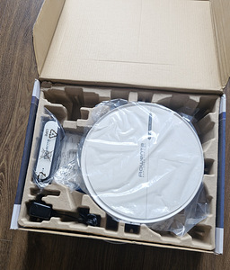 Robottolmuimeja Rowenta Explorer Serie 60 Allergy Kit (4 foto / 8)