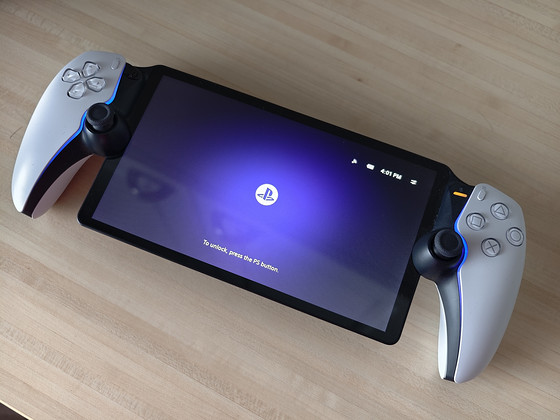 PS Portal + case